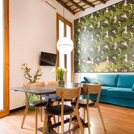 Trasteverehome - Central Monserrato House With Balcony Рим Экстерьер фото